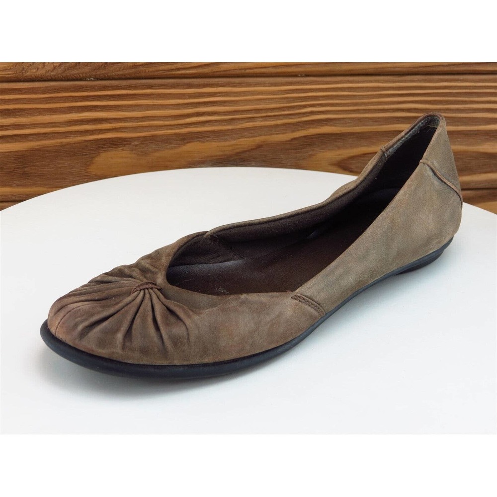 Clarks Size‎ 6 Ballet Shoes Brown Leather Women M